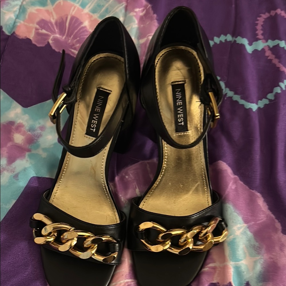 Nine West Black and Gold Women's Heels